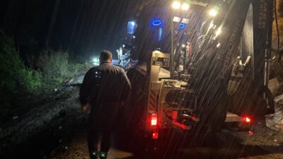 ANTALYA (AA) – Antalya'nın Kemer ilçesindeki sağanakta istinat duvarının çökmesi