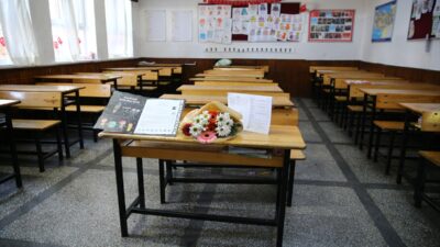 ADANA (AA) – Adana'nın merkez Sarıçam ilçesinde, babaları tarafından öldürülen