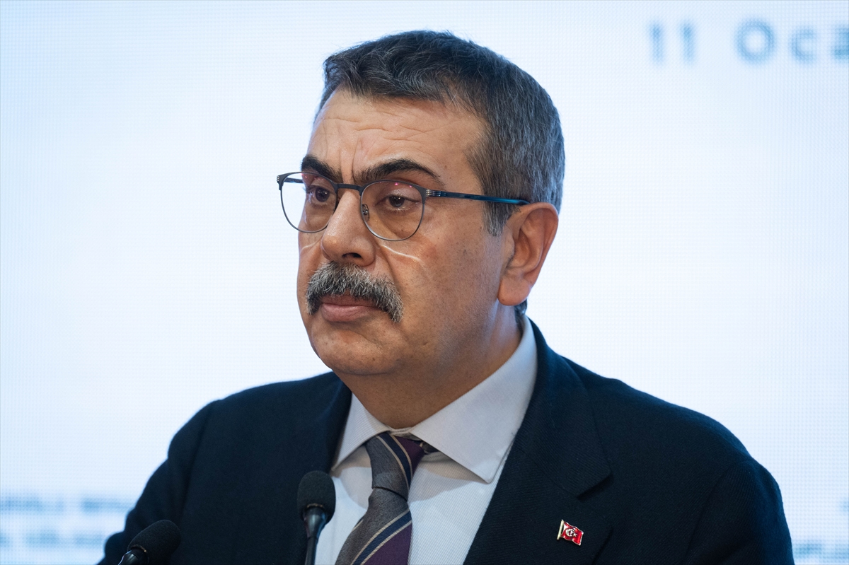 - "Türkiye Yüzyılı Maarif Modelimizle irfanımızı ve tarihimizin hikmet mirasını,