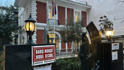 -  Sanatçının oğlu Doğukan Manço:
- " Barış Manço'nun değerlerini