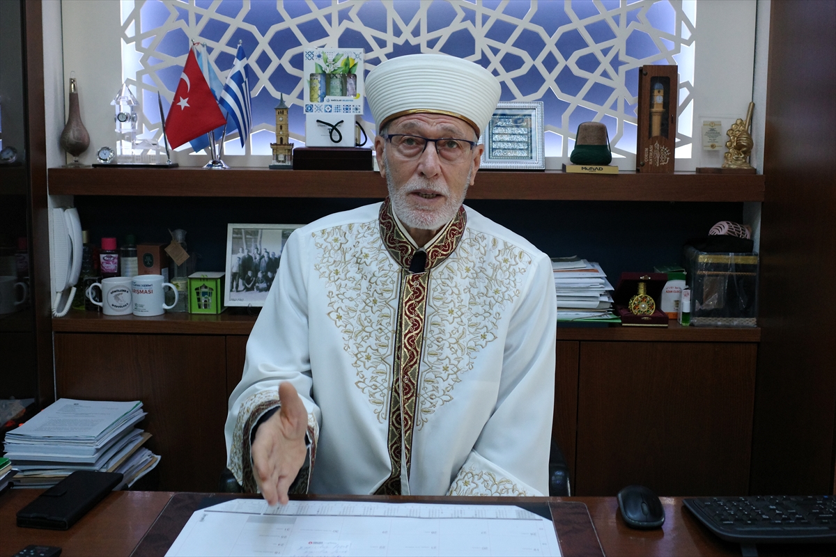 GÜMÜLCİNE (AA) – AYHAN MEHMET – Batı Trakya'daki seçilmiş müftüler,