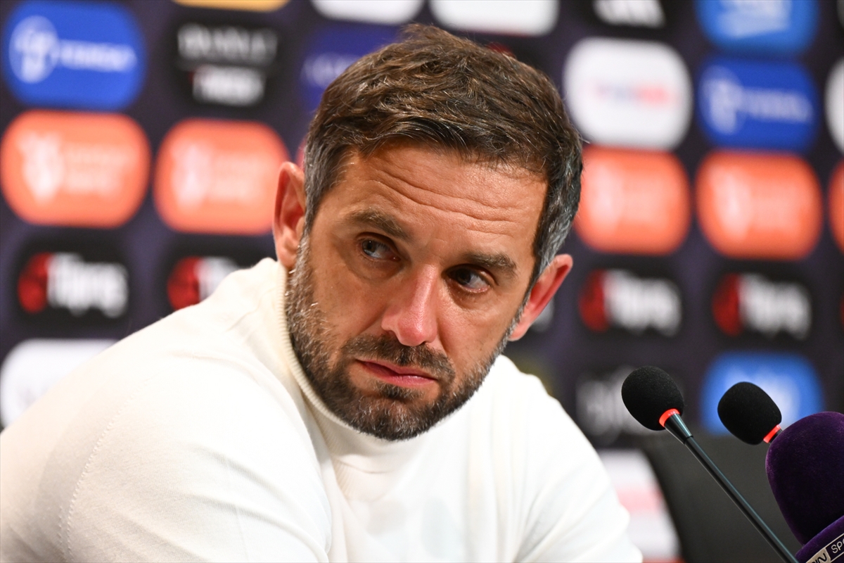 - Zecorner Kayserispor Teknik Direktörü Radomir Djalovic:
"Beşiktaş'a karşı galip gelmek