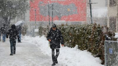 BİNGÖL (AA) – Bingöl'de olumsuz hava koşulları nedeniyle öğleden sonra