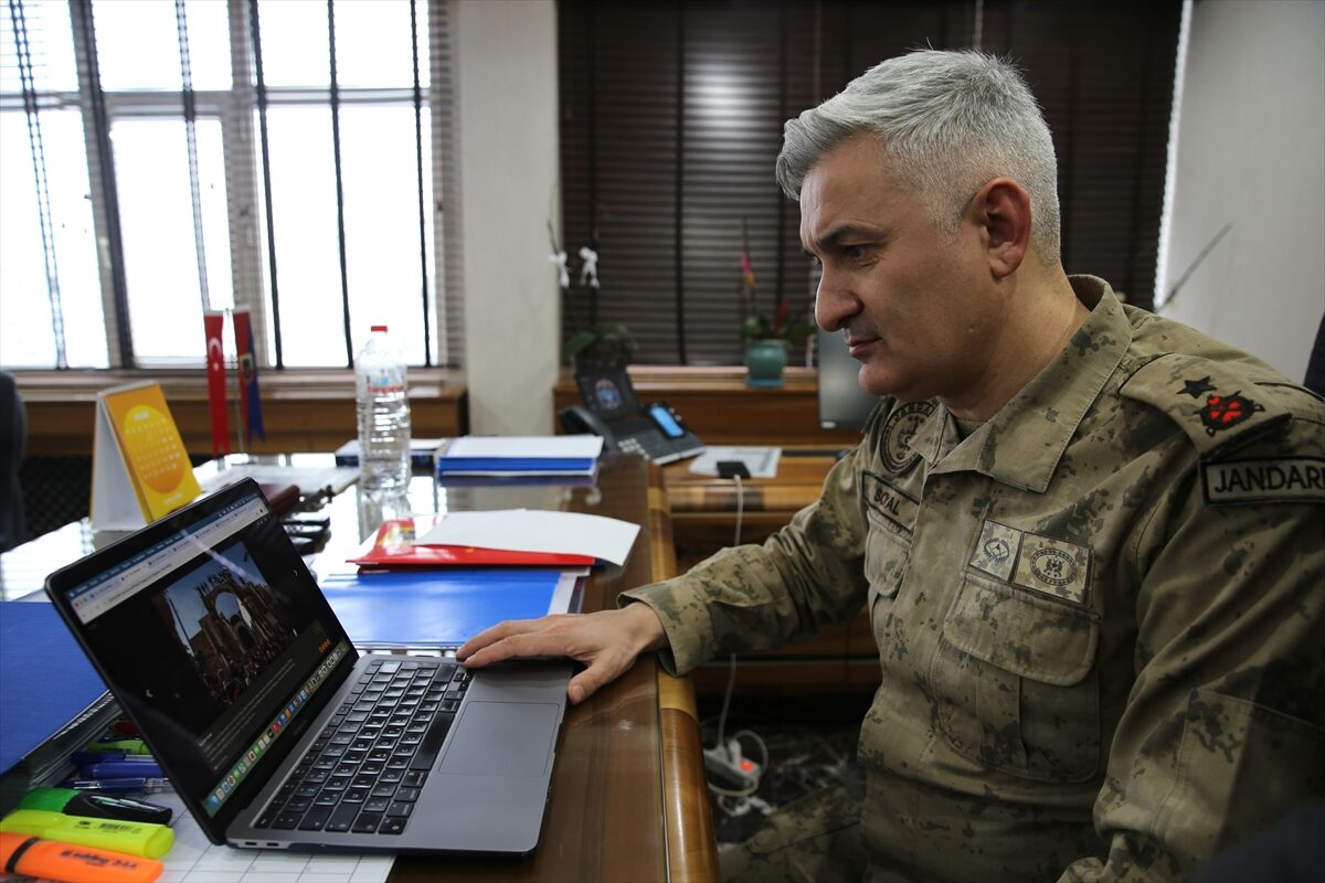 BİTLİS (AA) – Bitlis İl Jandarma Komutanı Tuğgeneral Barış Soyal,