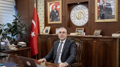 - "Anadolu Ajansımızı ve Anadolu Ajansına bağlı olarak dünyanın her