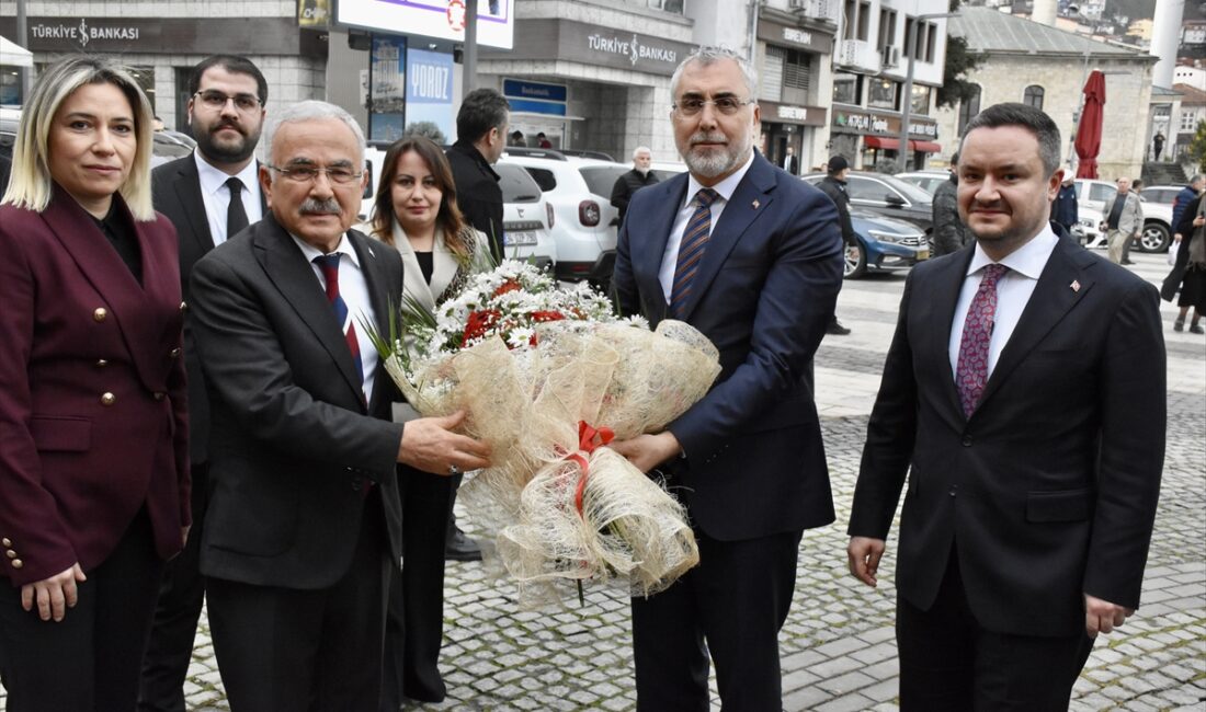 - "İşsizlik oranı son 25 yılın en düşük seviyesine geriledi