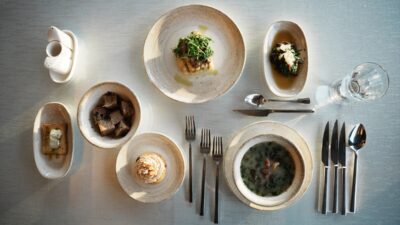 - Çanakkale Onsekiz Mart Üniversitesince hayata geçirilen "Siperden Sofraya: Geçmişten