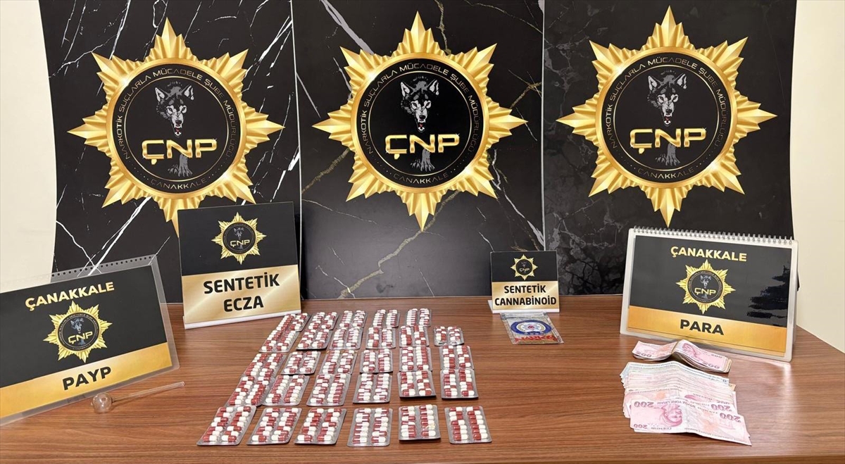 ÇANAKKALE (AA) – Çanakkale'deki huzur uygulamalarında gözaltına alınan 2 şüpheli