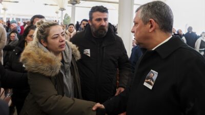 ANKARA (AA) – CHP Genel Başkanı Özgür Özel, hayatını kaybeden