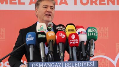 BURSA (AA) – CHP Grup Başkanvekili Murat Emir, Bursa'nın Osmangazi