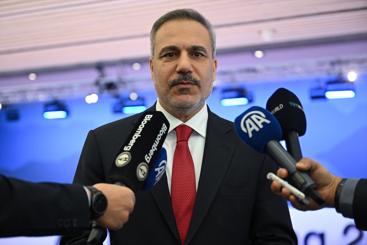 - "Somut konular hayata geçtikçe gerek insani yardımlar konusunda gerek