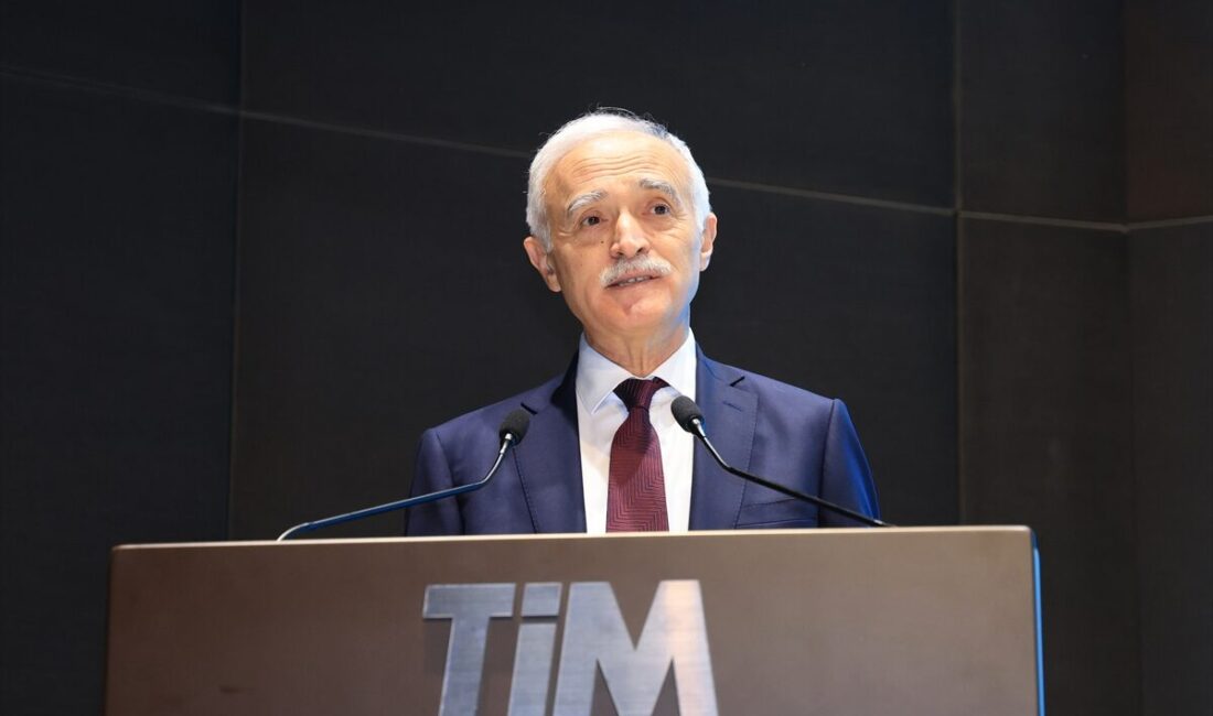 - DEİK Başkanı Nail Olpak:
- "Ticaretten, ihracattan para kazanan insanlarız.