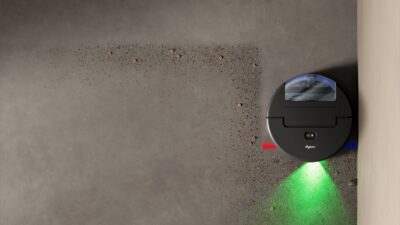 - Dyson Kurucusu James Dyson:
- "Gelişmiş yapay zeka kullanarak lekeleri,