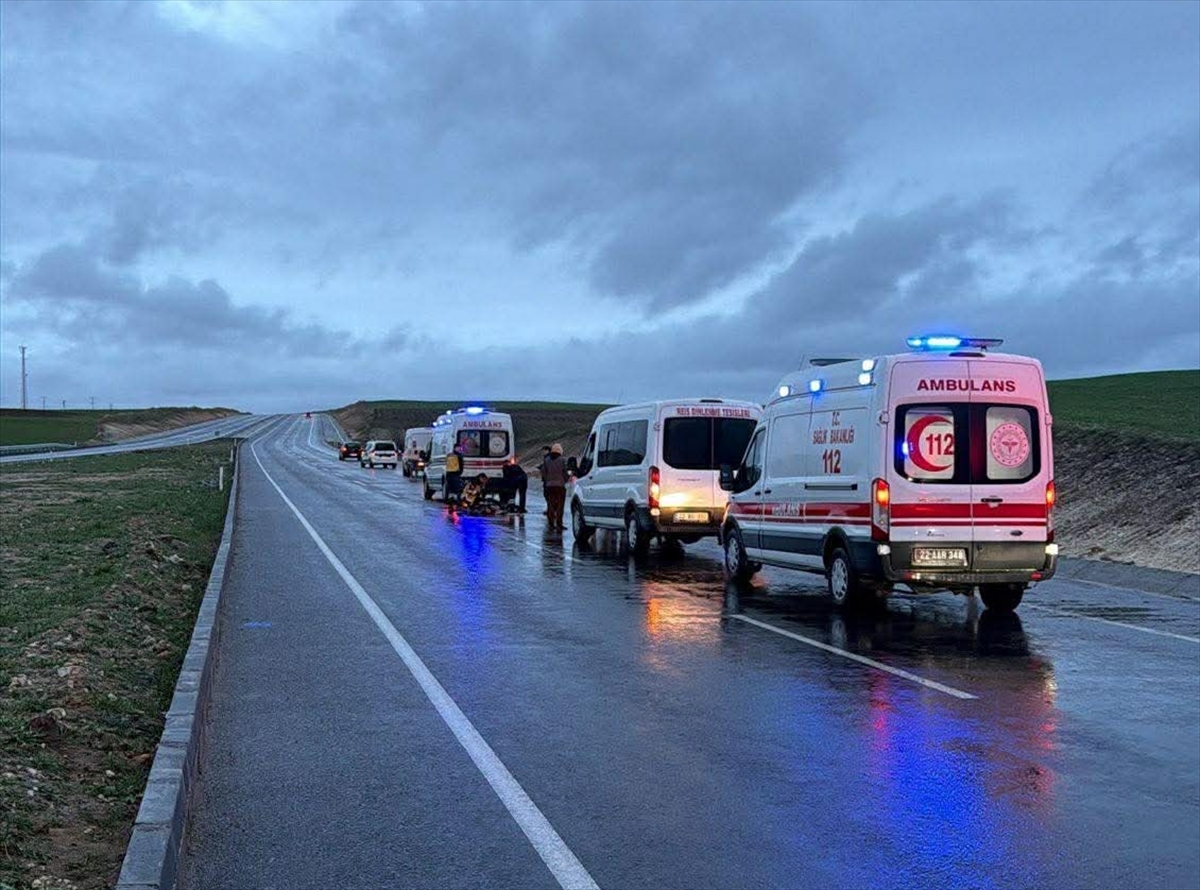 EDİRNE (AA) – Edirne'de otomobilin çarptığı yaya hayatını kaybetti. M.İ'nin