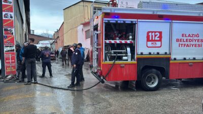 ELAZIĞ (AA) – Elazığ'da iş yerinde çıkan yangın ekiplerin müdahalesiyle