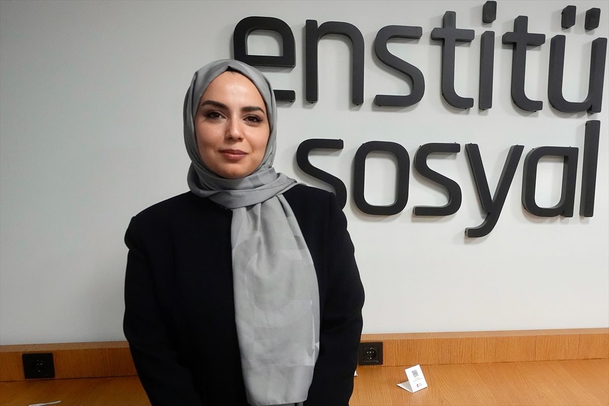 - Toplum Araştırmacısı Nursen Tekgöz:
- "Türkiye'de aileye, ebeveynliğe ve çocuk