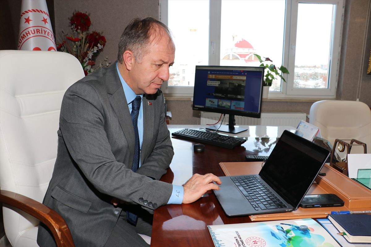 ERZURUM (AA) – Erzurum Gençlik ve Spor İl Müdürü Levent