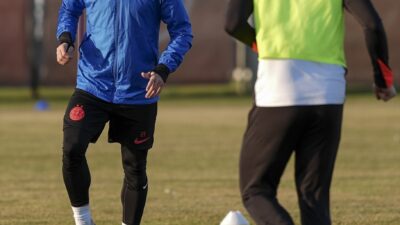 BÜKREŞ (AA) – UEFA Avrupa Ligi'nin 8. haftasında yarın Fenerbahçe'yi