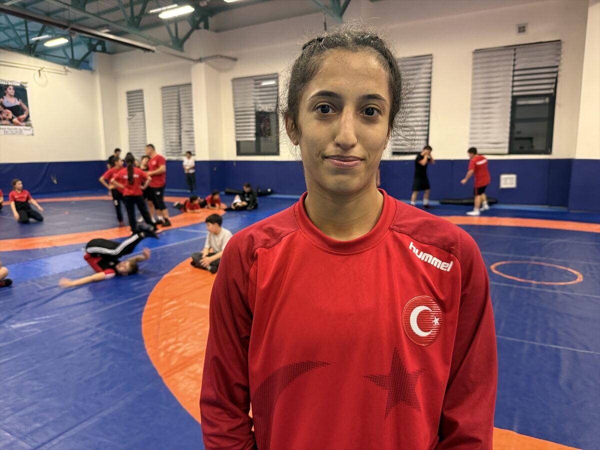 - Tekirdağlı milli sporcu Büşra Cengiz:
- "Türkiye şampiyonluklarım, ikinciliklerim, üçüncülüklerim,