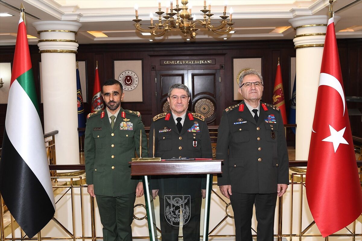 ANKARA (AA) – Genelkurmay Başkanı Orgeneral Selçuk Bayraktaroğlu, Birleşik Arap