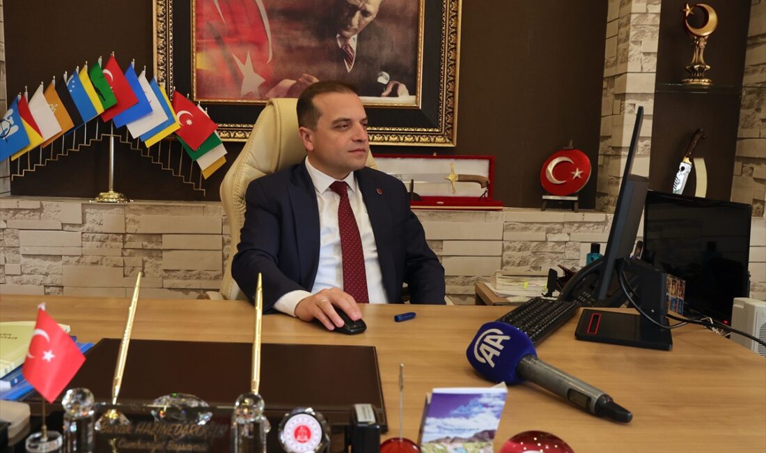 HAKKARİ (AA) – Hakkari Cumhuriyet Başsavcısı Burak Hazinedaroğlu, Anadolu Ajansının