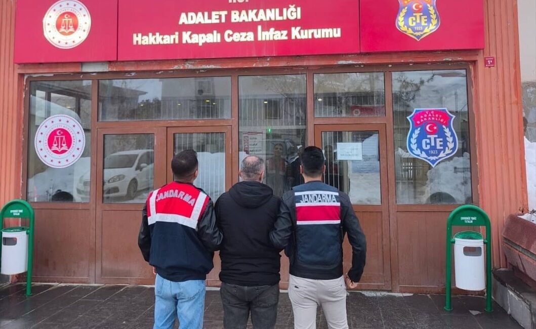 HAKKARİ (AA) – Hakkari'de hakkında 13 yıl 9 ay 24