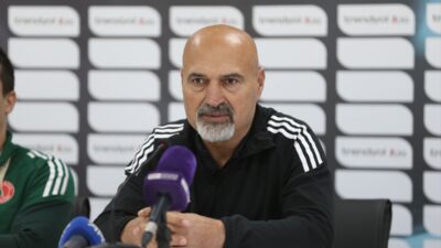 - Eminevim Ümraniyespor Teknik Direktörü Levent Açıkgöz:
"Kazanma alışkanlığımızı artırarak sıkıntılı