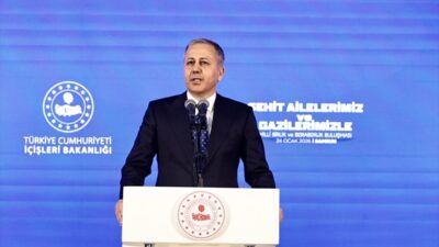 - "Bizi birbirimize düşman eylemek isteyenlere inat, kenetlenmiş şekilde müreffeh