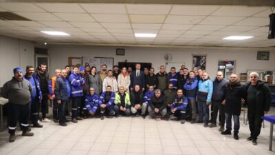 İZMİR (AA) – Buca Belediye Başkanı Görkem Duman, işçilerin eylemi