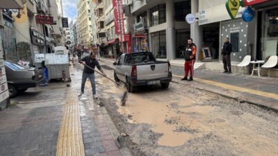 İZMİR (AA) – İzmir'in işlek noktalarından Konak ilçesine bağlı Alsancak