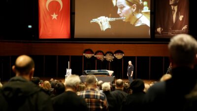 İZMİR (AA) – Tedavi gördüğü hastanede yaşamını yitiren İzmir Devlet