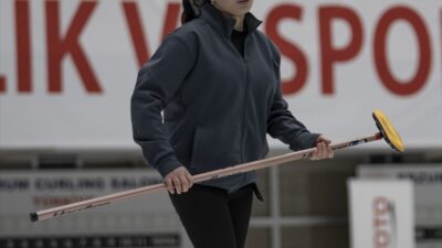 - Kafkars Spor Kulübü Antrenörü Hayrettin Can Karaciğer:
"Şu an 1.