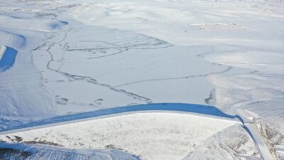 KARS (AA) – Kars'ta etkili olan soğuklar Eskimo usulü balık