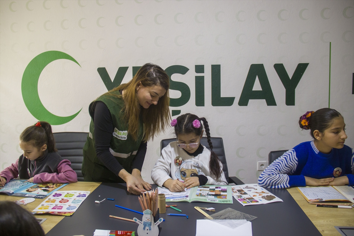 KARS (AA) – Yeşilay Kars Şubesince, yarıyıl tatilinde çocuklara yönelik,