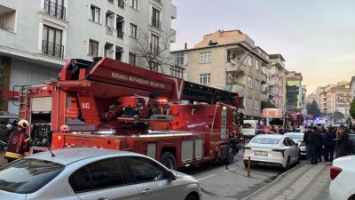 KOCAELİ (AA) – Kocaeli'nin Çayırova ​​​​​​​ilçesinde bisiklet ve elektrikli araç