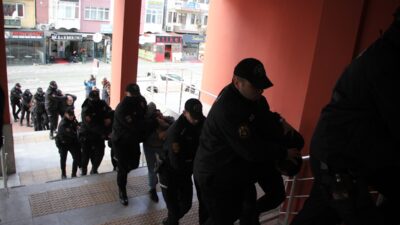 KOCAELİ (AA) – Kocaeli'de terör örgütleri DEAŞ ve El Kaide'ye