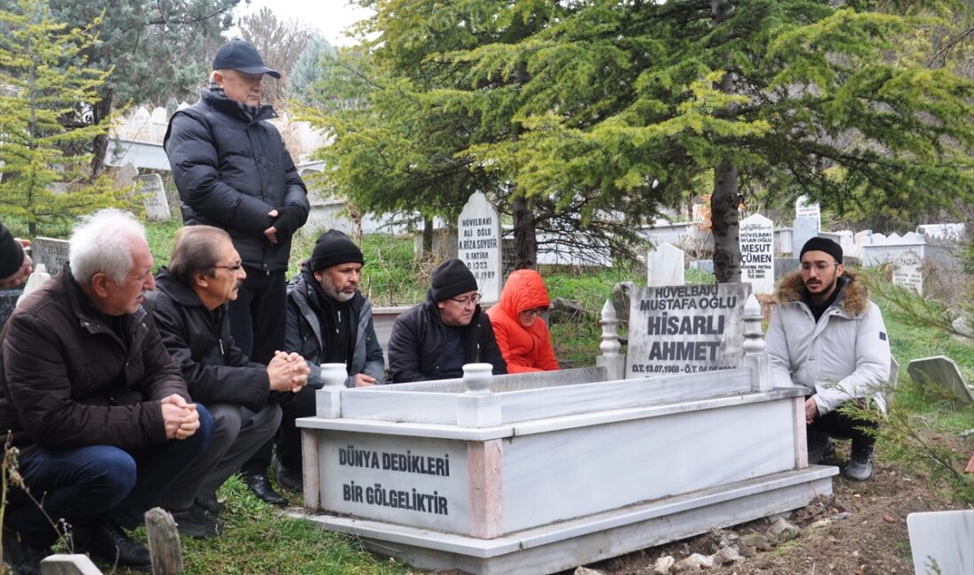 KÜTAHYA (AA) – Kütahya'ya ait birçok türküyü derleyip Türk Halk