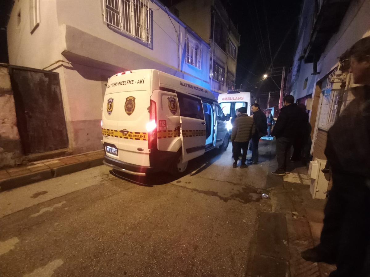 MANİSA (AA) – Manisa'nın Şehzadeler ilçesinde bir kişi, 78 yaşındaki