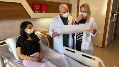 - Aydın'da babasıyla mantar yedikten sonra zehirlenen Medine Coşkun, İzmir’de