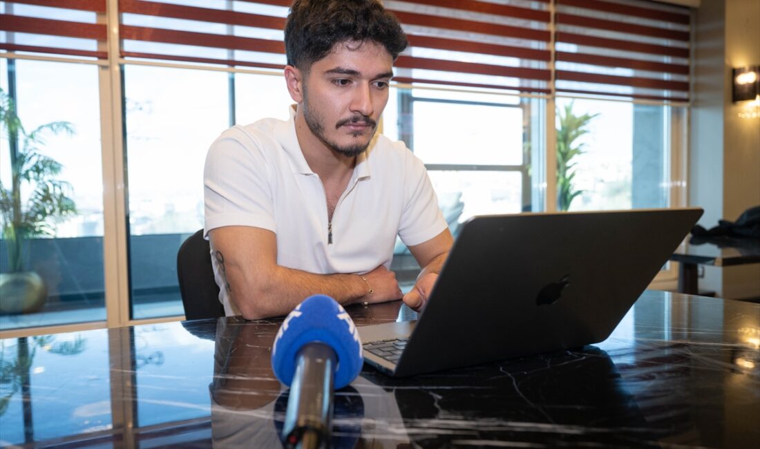 ANKARA (AA) – Dünya şampiyonu milli halterci Muhammed Furkan Özbek,