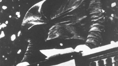 - Kurtuluş Savaşı'nın "Halide Onbaşısı", Türk edebiyatının "ilk savaş romancısı"