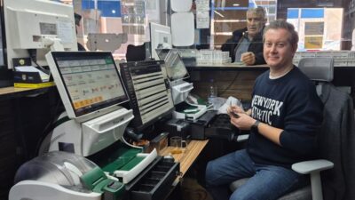 - Konya'nın Akşehir ilçesinde biletin satıldığı bayinin işletmecisi Erkan Öz:
-