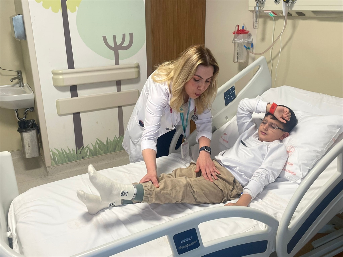 - Başakşehir Çam ve Sakura Şehir Hastanesi Çocuk Romatolojisi Bölümü