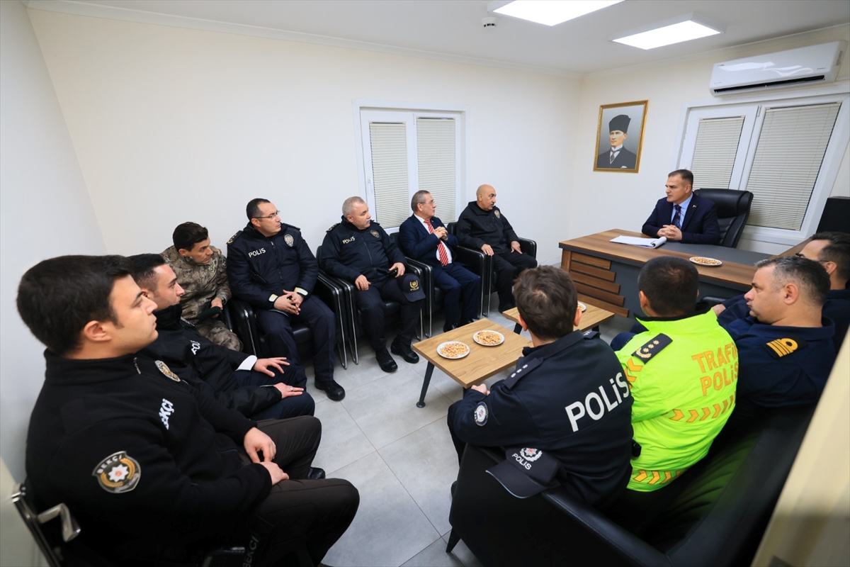 MUĞLA (AA) – Muğla Valisi İdris Akbıyık, yeni yıla görevi