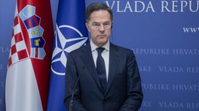 BRÜKSEL (AA) – NATO Genel Sekreteri Mark Rutte, "Arktik bölgesinin