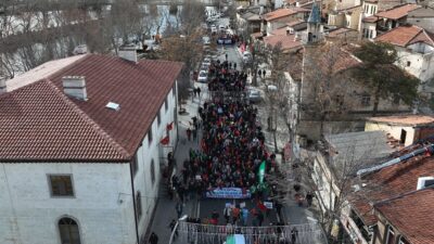 NEVŞEHİR (AA) – Nevşehir'in Avanos ilçesinde, Gazze'ye destek amacıyla yürüyüş