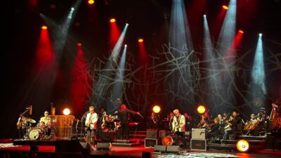 İSTANBUL (AA) – Türk rock müziği grubu Redd, kariyerlerinin özel