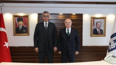 ERZURUM (AA) – Sağlık Bakanı Kemal Memişoğlu, Erzurum Büyükşehir Belediyesine