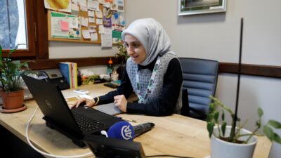 SAMSUN (AA) – Samsun Yeşilay Danışmanlık Merkezinde (YEDAM) görevli sosyal