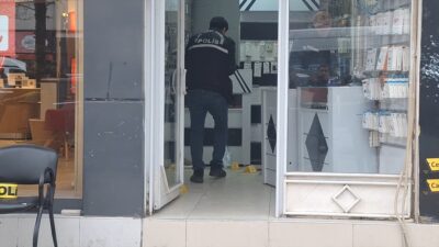 ​SAMSUN (AA) – Samsun'un Bafra ilçesinde bir iş yerinde silahlı